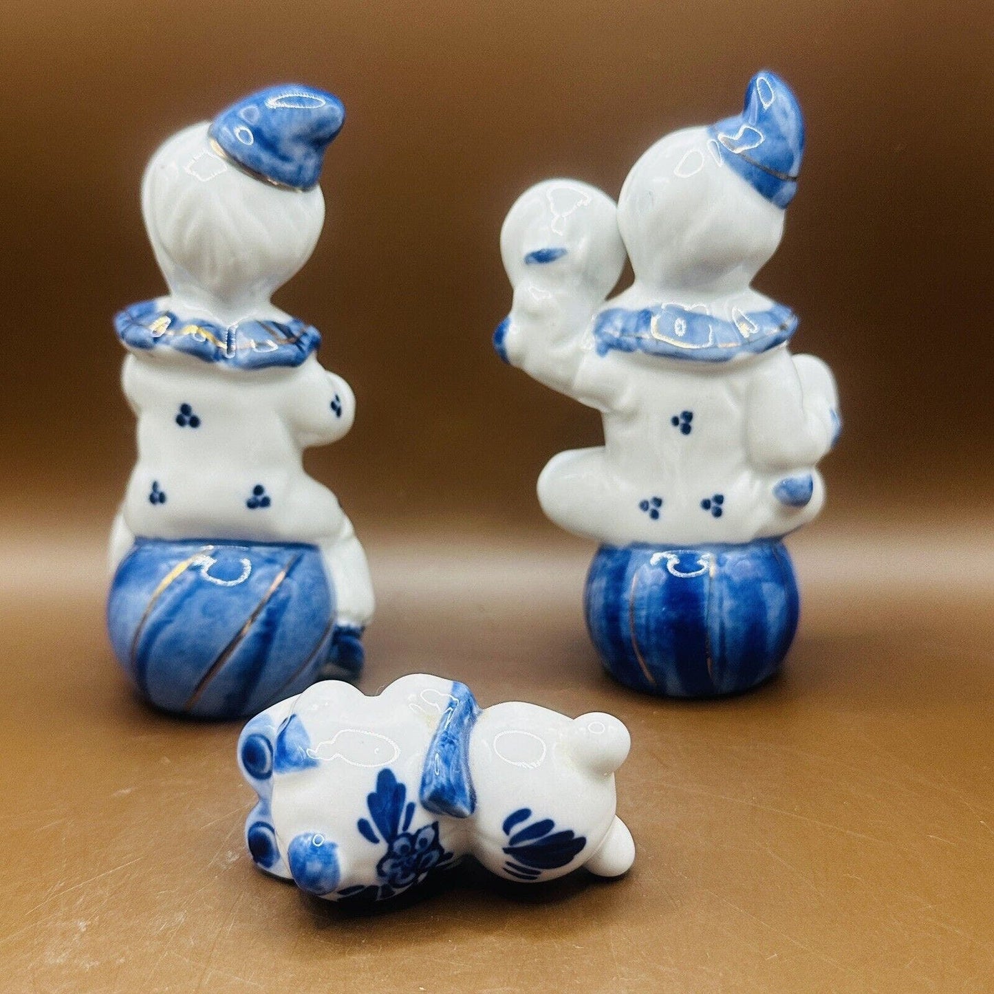 Vintage Blue And White Circus Figurines Clown Bear Children Porcelain