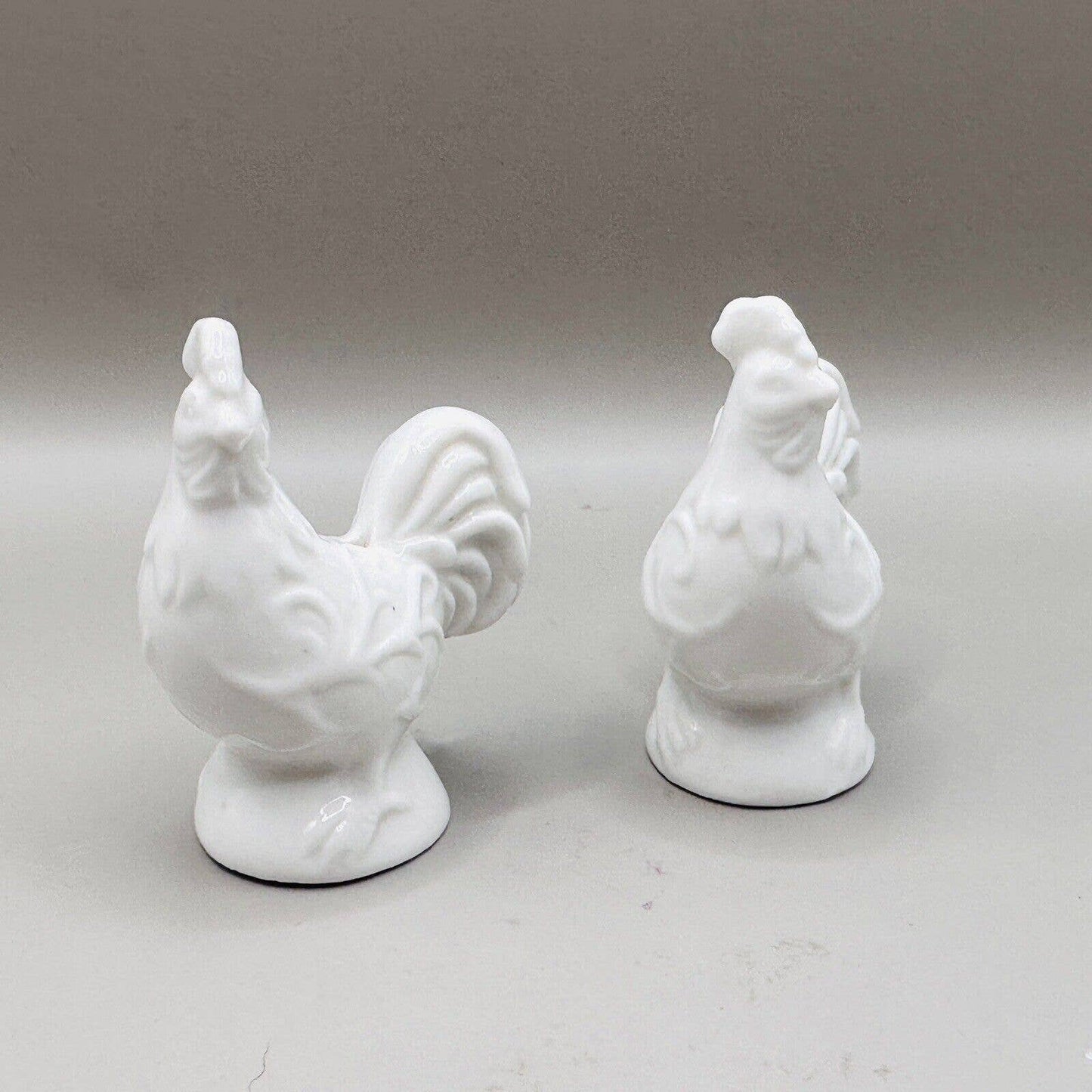 Ceramic Rooster Mini Salt And Pepper Shakers