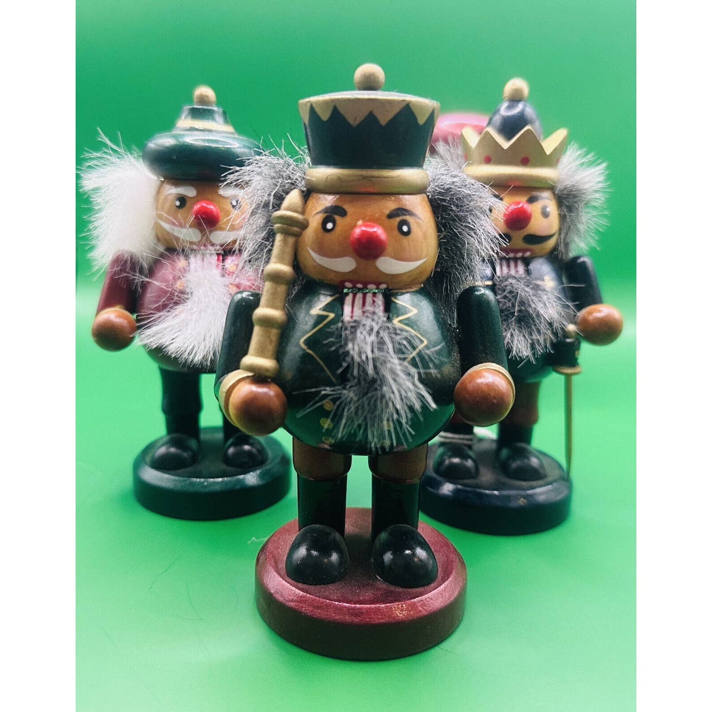 Christmas Nutracker Wood Soldiers Set of 4 Holiday Decorations Santa Nutcracker