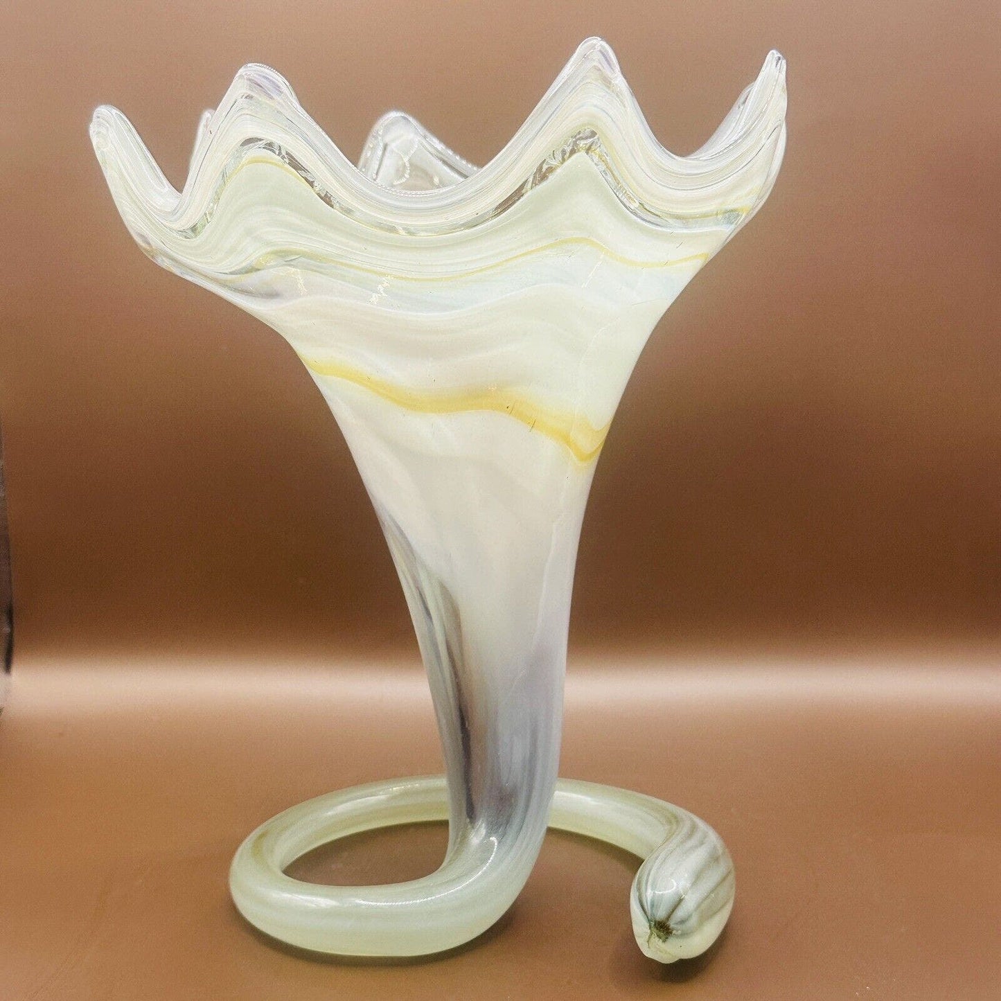 VINTAGE HAND BLOWN Art Glass Tulip Trumpet Vase Yellow Swirl Coiled Base Sooner