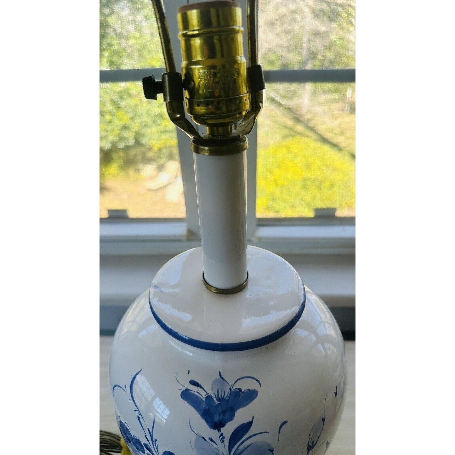 Lamp Large Blue Floral White Delft Style