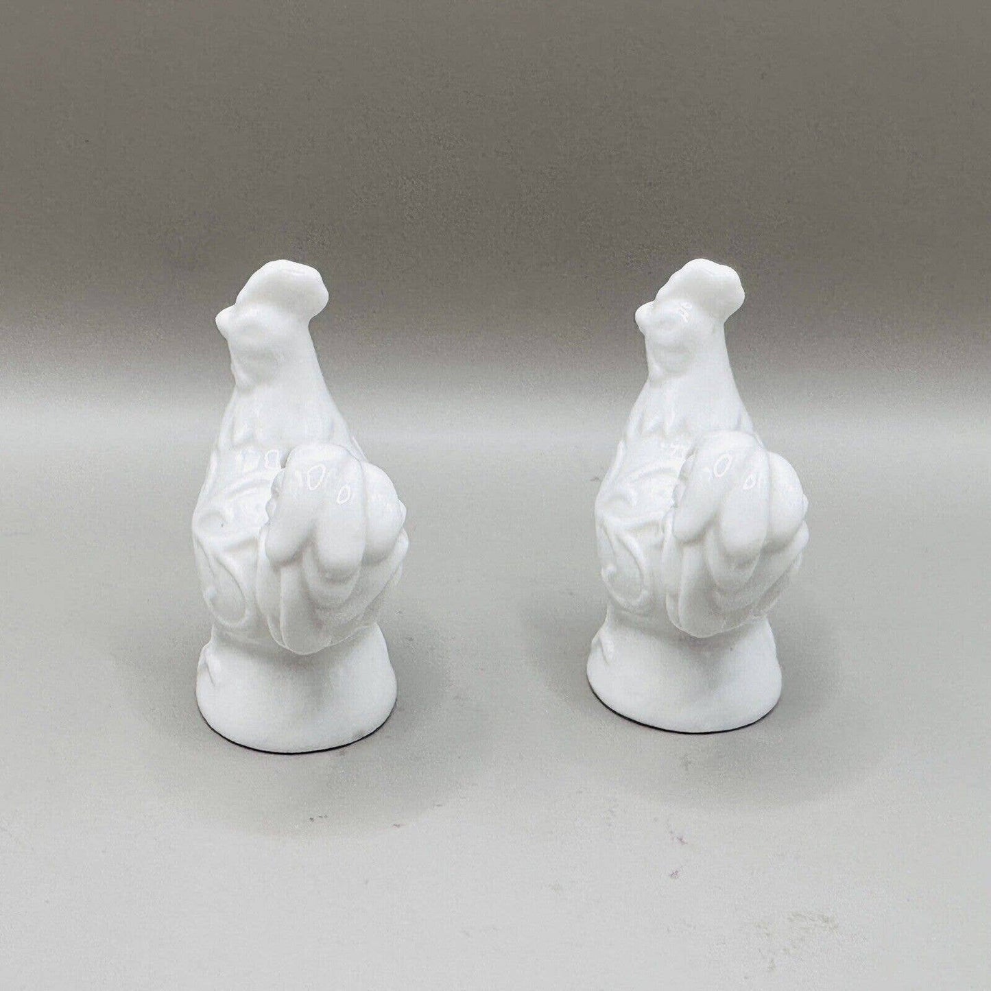 Ceramic Rooster Mini Salt And Pepper Shakers