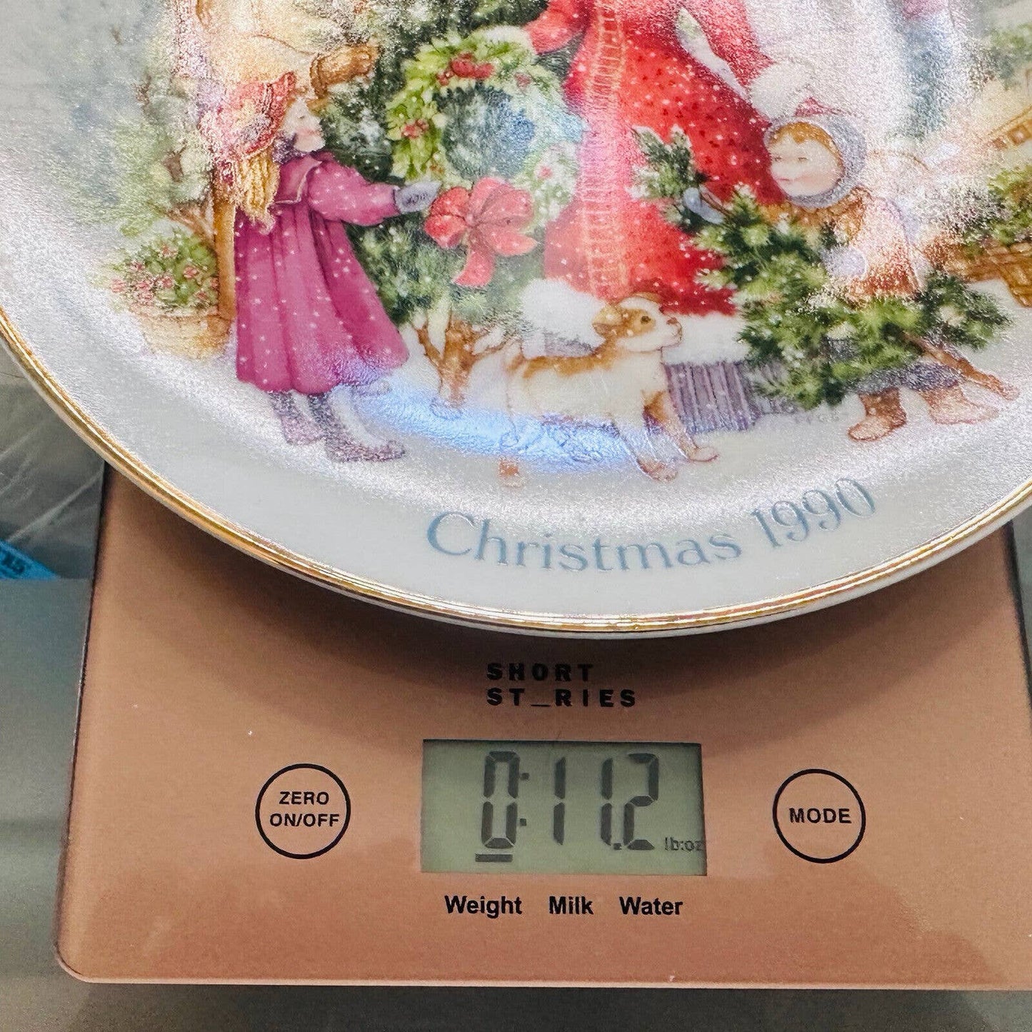 Vintage Christmas Plate Avon 1990 Collector Bringing Christmas Home